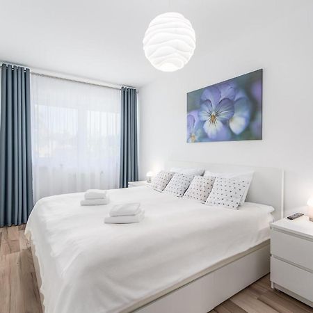 Seaside Breeze Stylish Apartment Balcony & Parking By Noclegi Renters Miedzyzdroje Dış mekan fotoğraf
