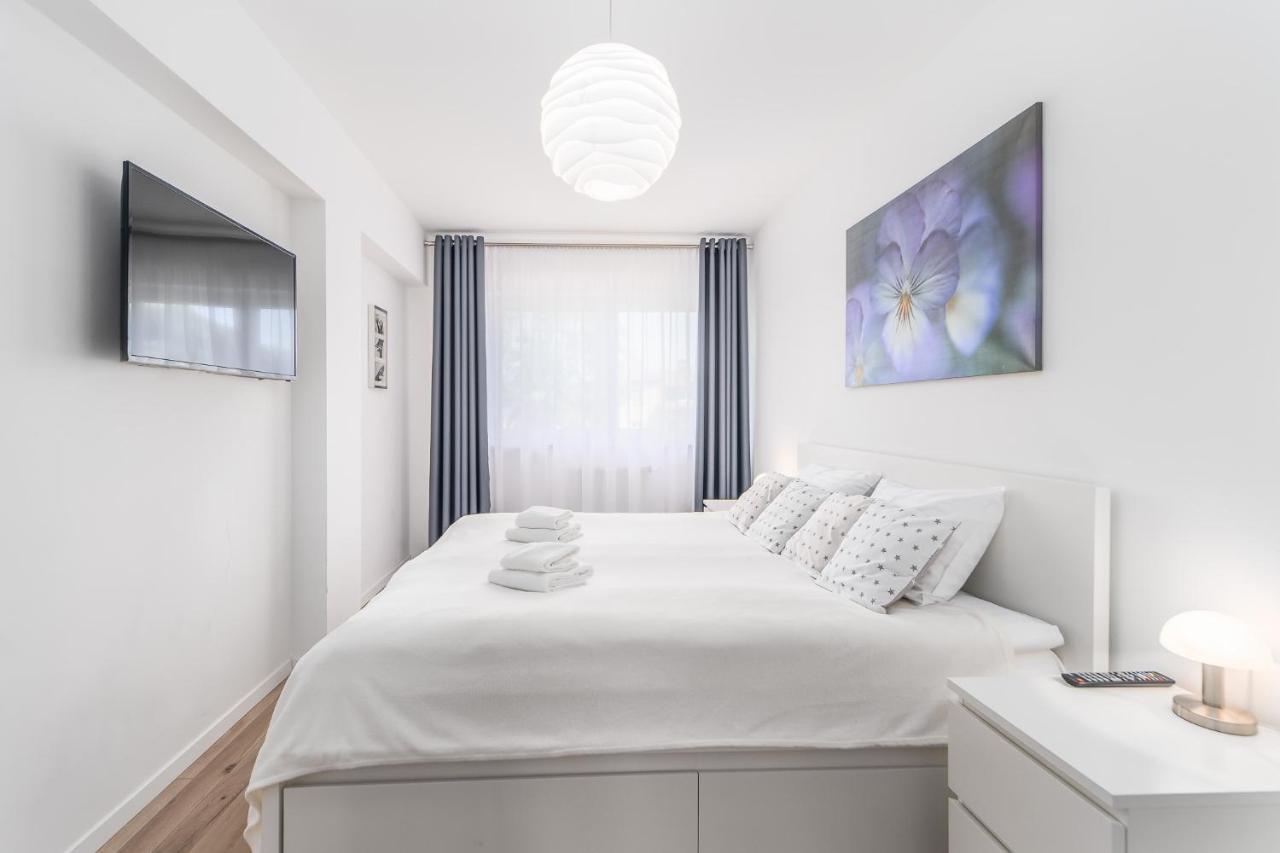 Seaside Breeze Stylish Apartment Balcony & Parking By Noclegi Renters Miedzyzdroje Dış mekan fotoğraf